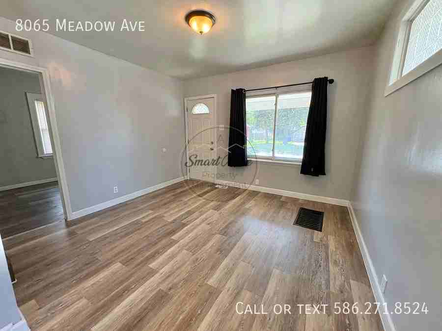 8065 Meadow Ave - Photo 4 of 19