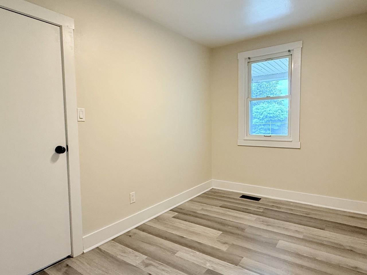 1227 Henry Ford Centre Dr #MAIN - Photo 5 of 17