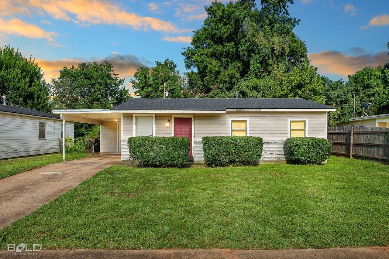 1222 Lampkin St - Photo 2 of 49