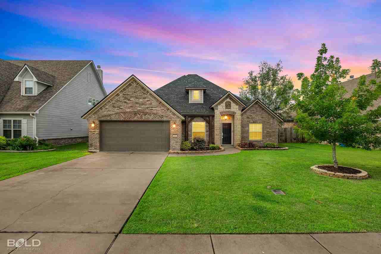 619 Labarre Ln - Photo 2 of 38