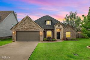 featured image of 619 Labarre Ln