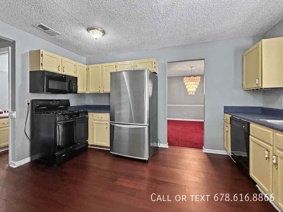 3311 Crossgate Ct - Photo 5 of 16