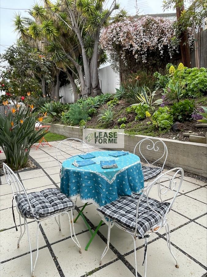 1229 1/2 Smithwood Dr - Photo 5 of 11