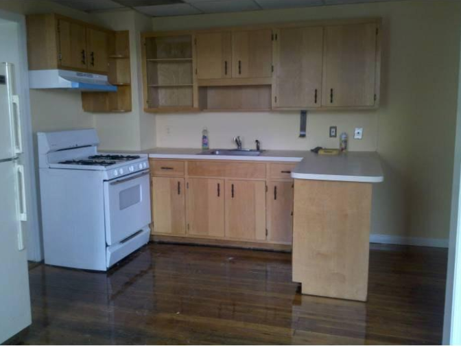 200 N 7th St - Photo 3 of 9