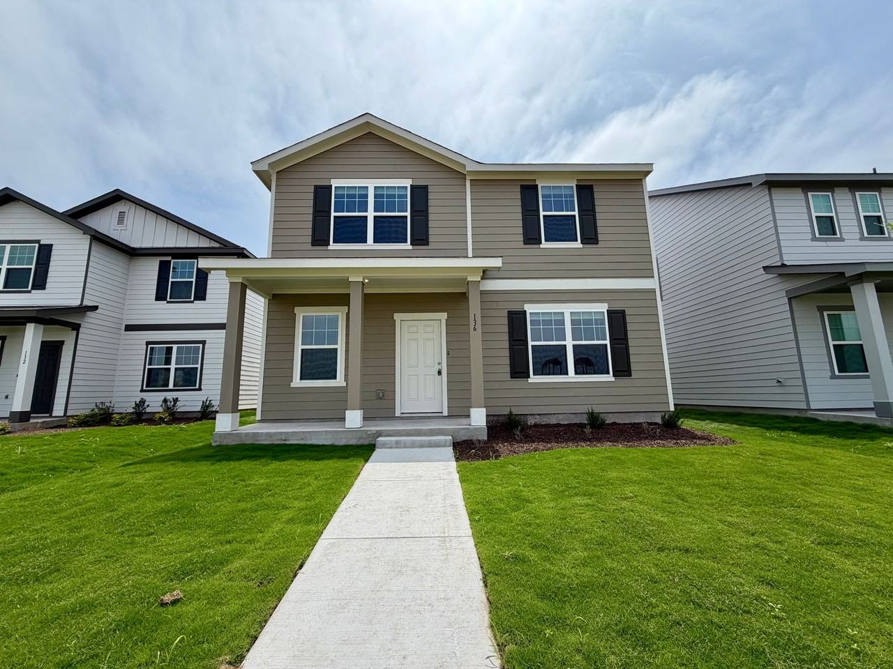 136 Mullin Way - Photo 6 of 33