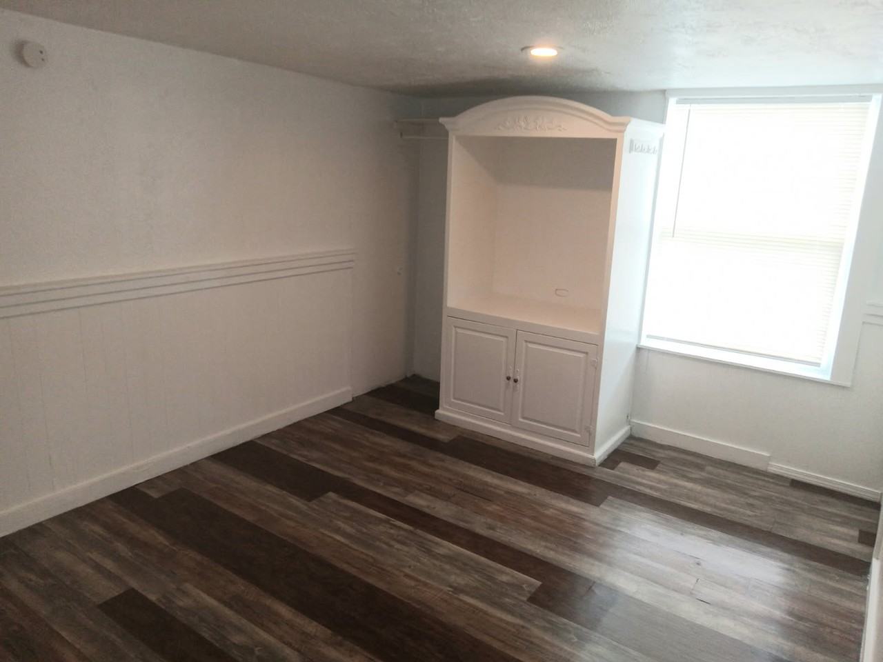 260 W 1700 S #24 - Photo 6 of 8