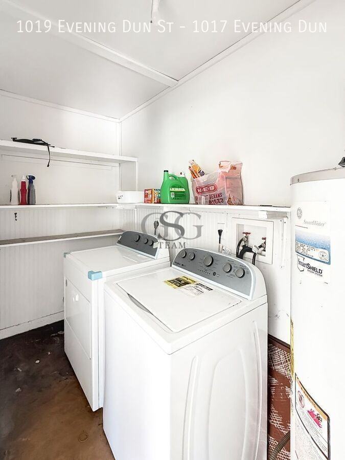 1019 Evening Dun St - Photo 4 of 20