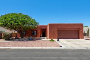 featured image of 10213 S Del Rey Dr