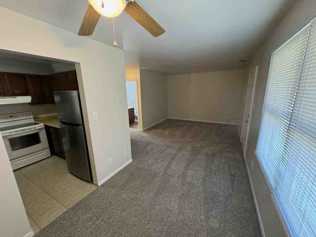 3539 S Waynesville Rd Apt 3 - Photo 3 of 8
