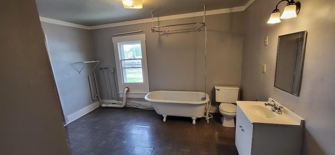 416 S Main St - Photo 6 of 8