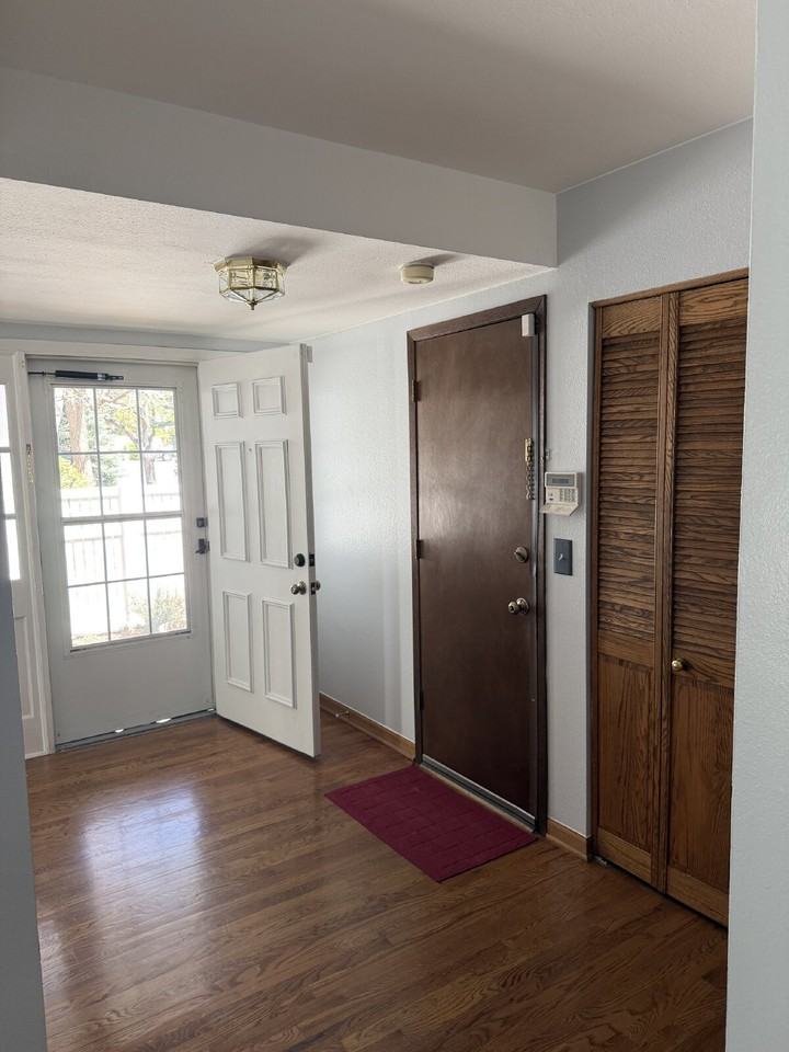 2714 S Xanadu Way - Photo 4 of 27
