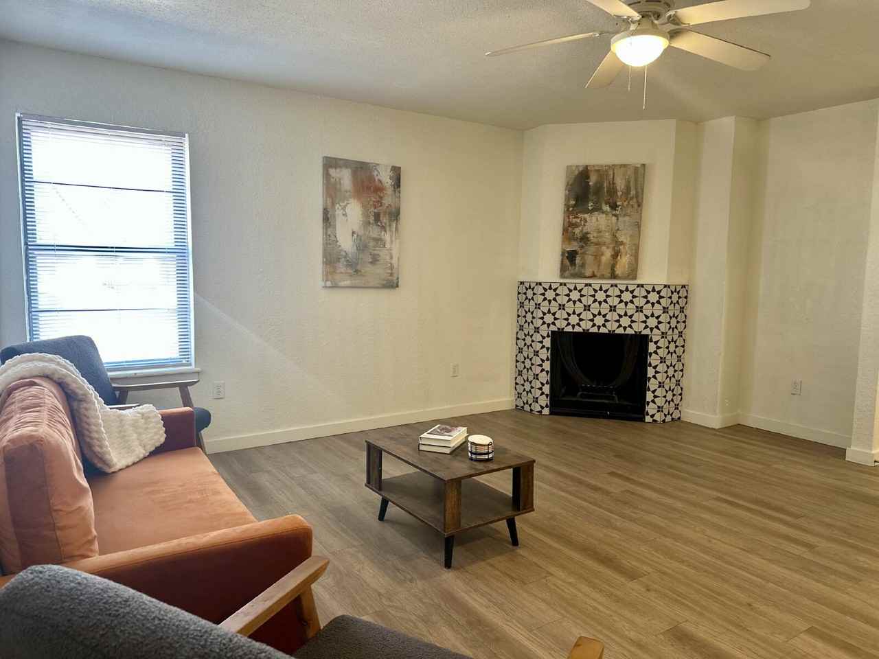 2101 16th St #2F - Photo 4 of 18