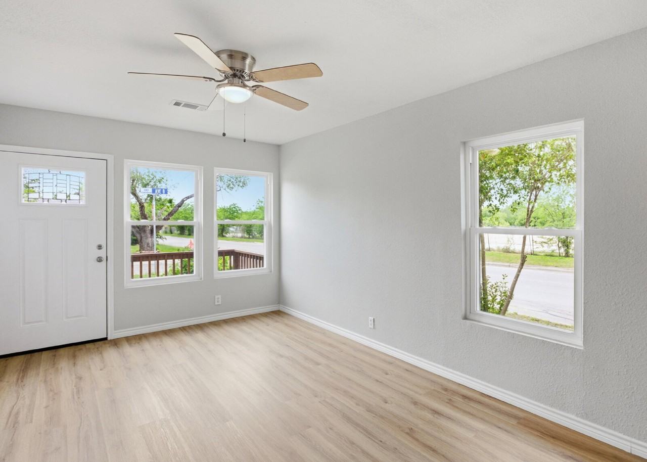 225 Avenue B - Photo 3 of 17
