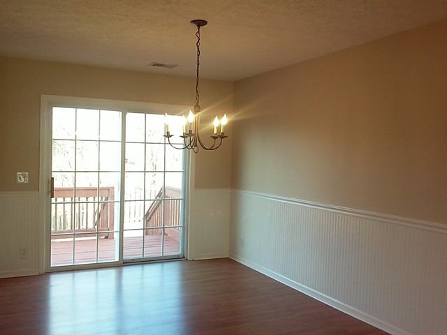 2004 Stanford Village Dr - Photo 3 of 11