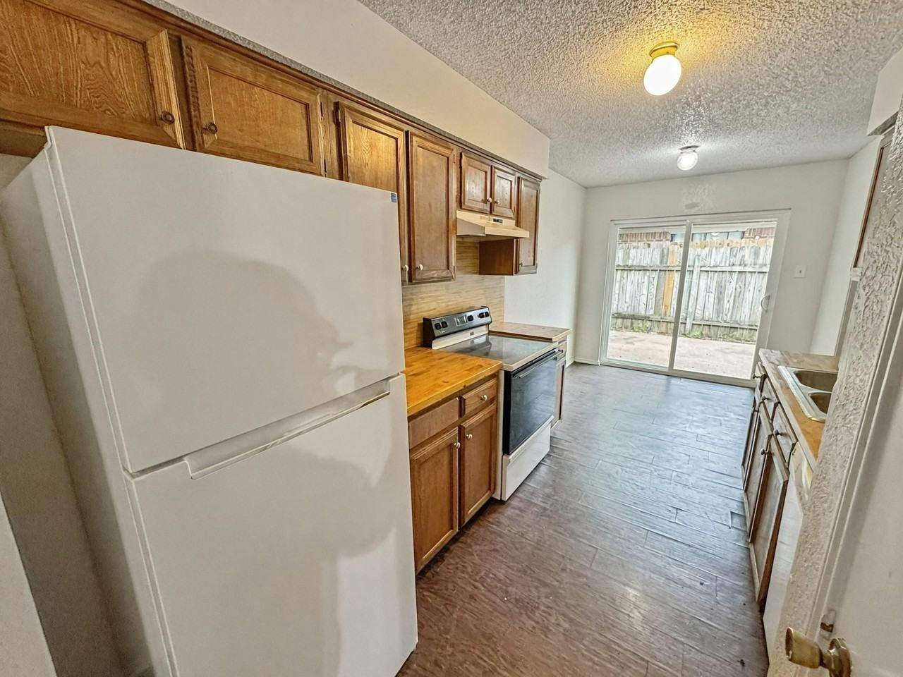 1828 Ramada Drive - Photo 3 of 15