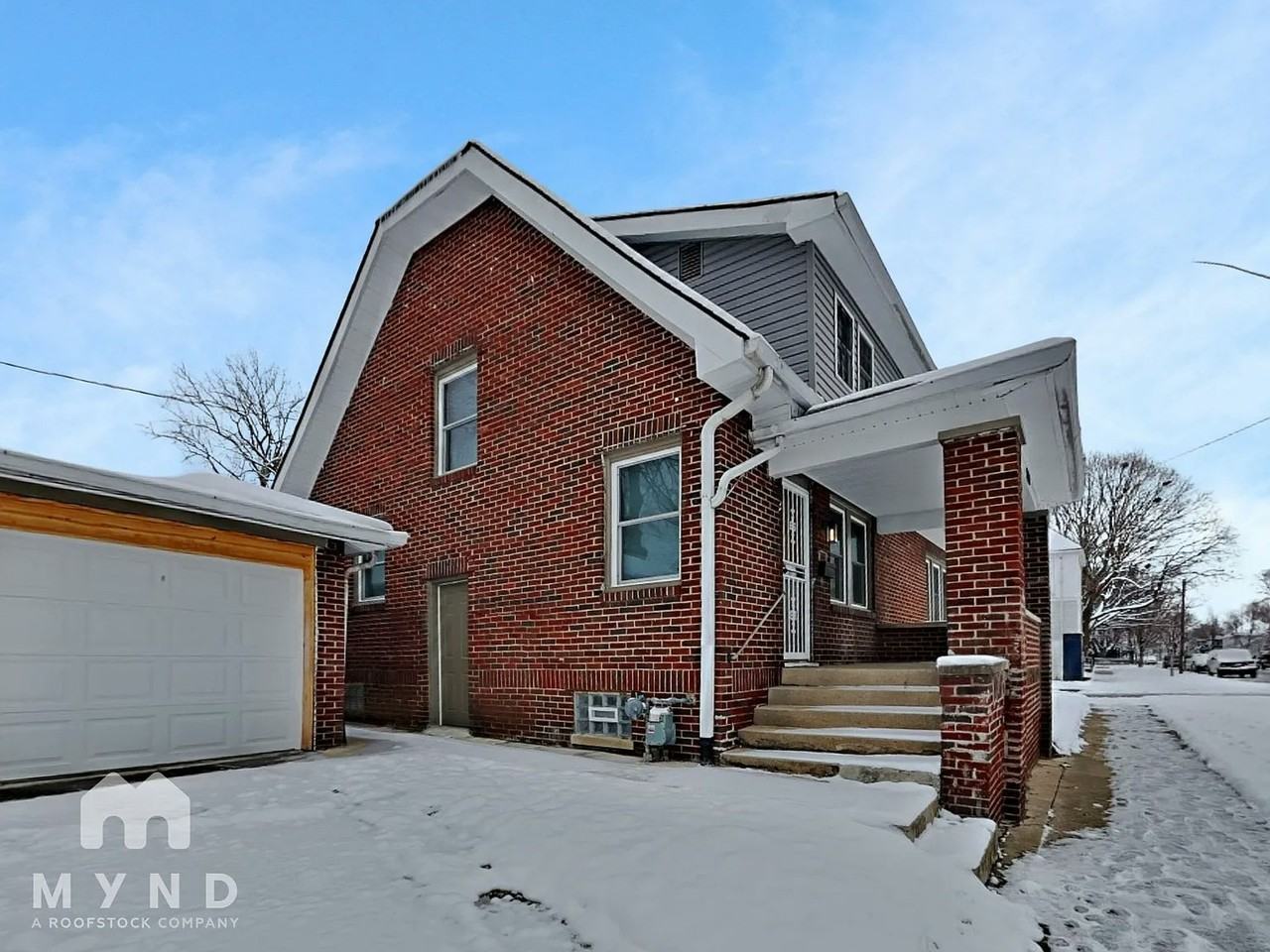 1724 Woodlawn Ave, Unit 2 - Photo 2 of 17