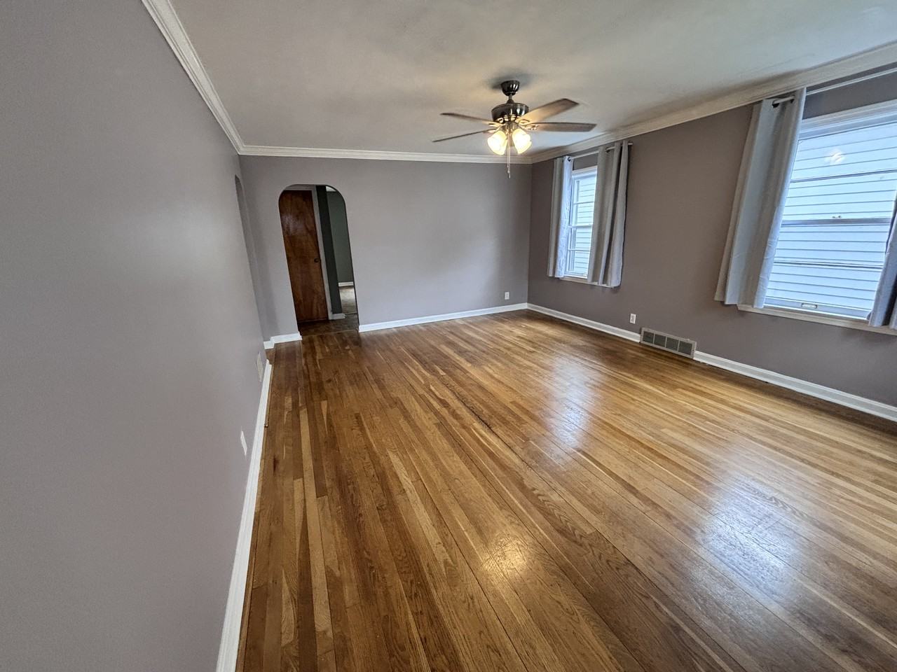 419 Millikin St #NA - Photo 7 of 13