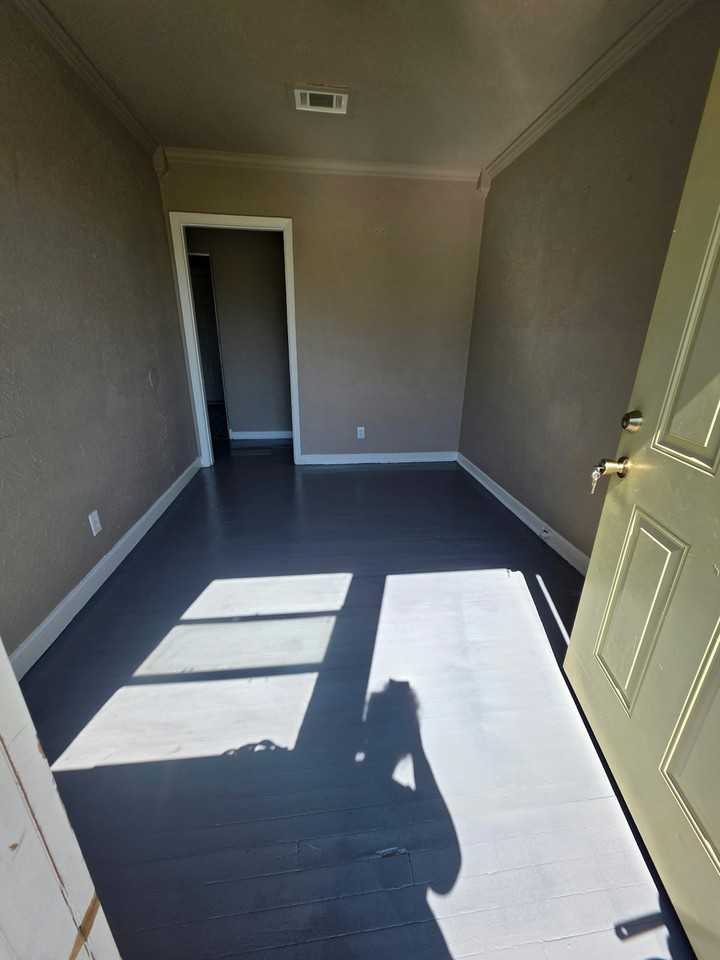 1279 Estelle Street - Photo 6 of 10