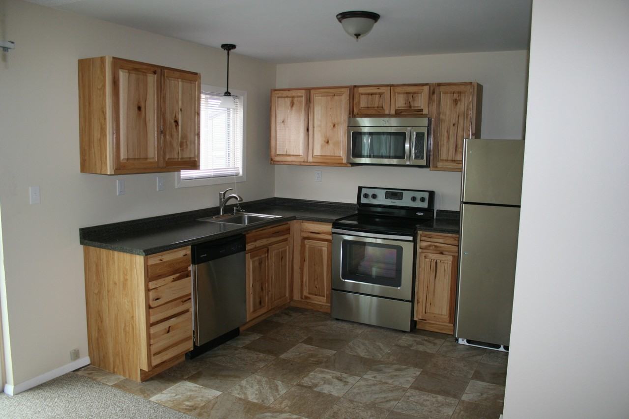 725 Waverly Pl #1 - Photo 2 of 9