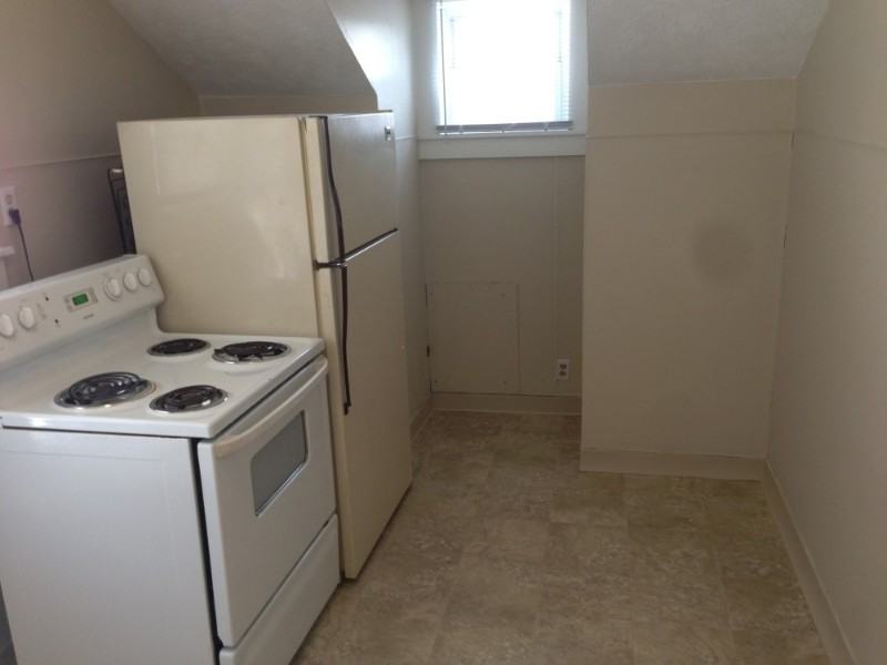 2472 2nd St - Photo 2 of 7