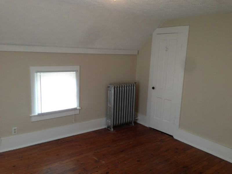2472 2nd St - Photo 4 of 7