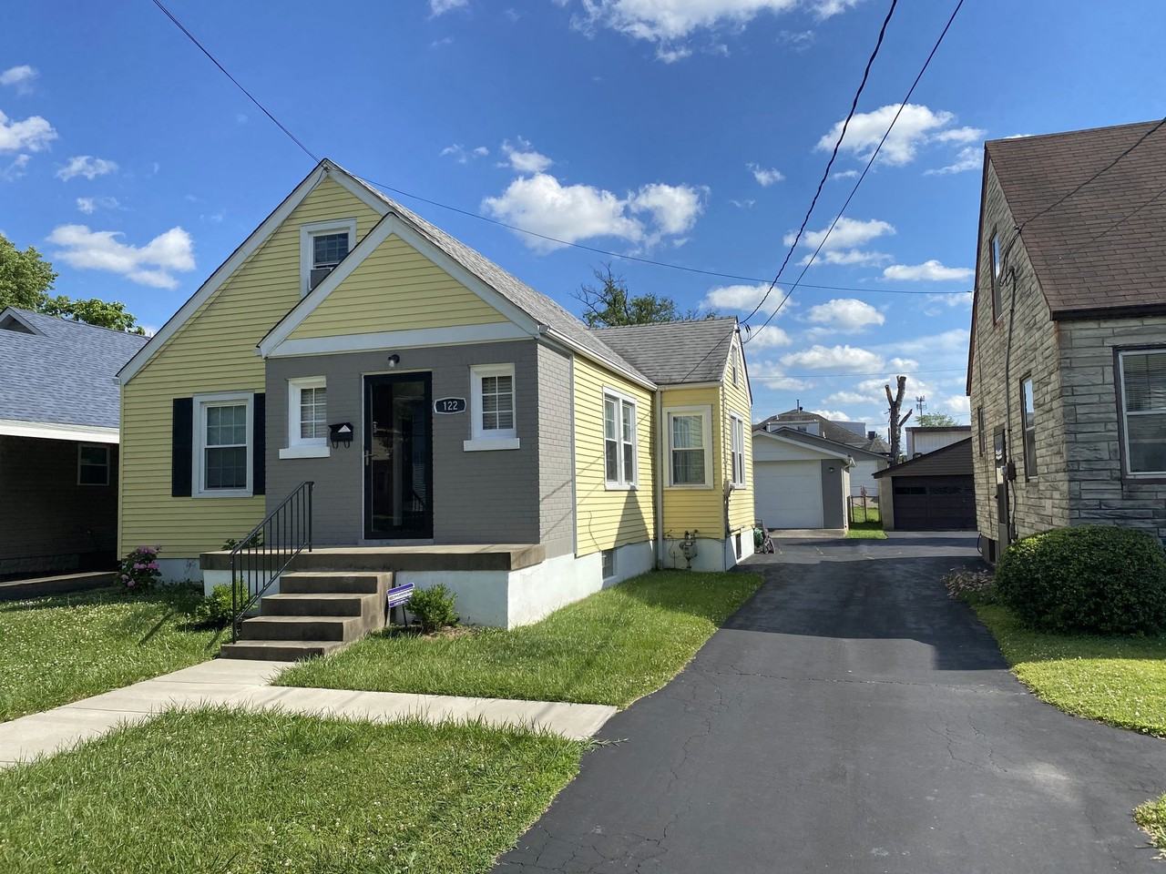 122 E Francis Ave - Photo 2 of 21