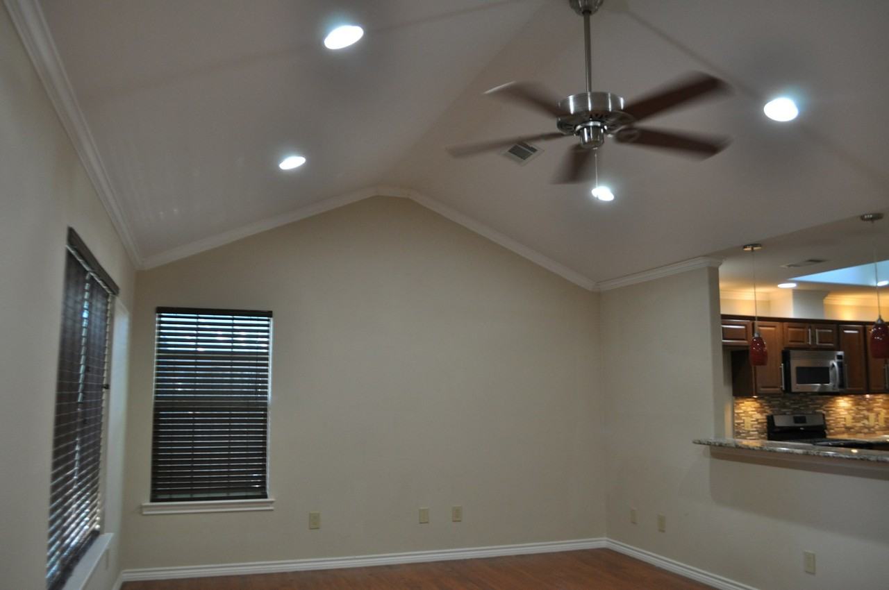 10838 Hermosa Drive - Photo 4 of 20