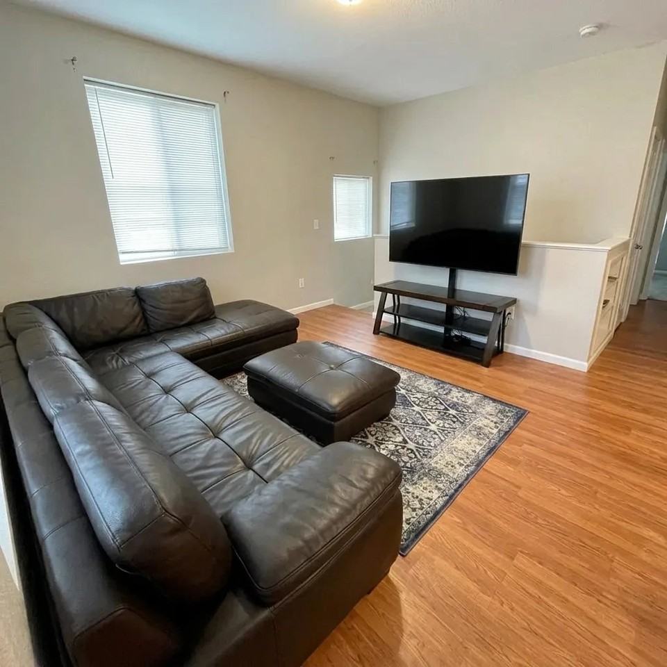 930 S Tennyson St #930 - Photo 3 of 13