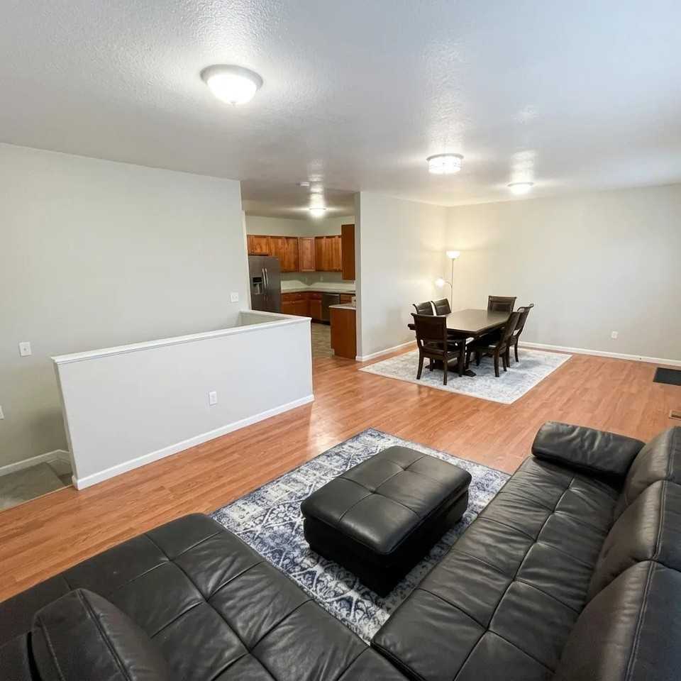 930 S Tennyson St #930 - Photo 4 of 13