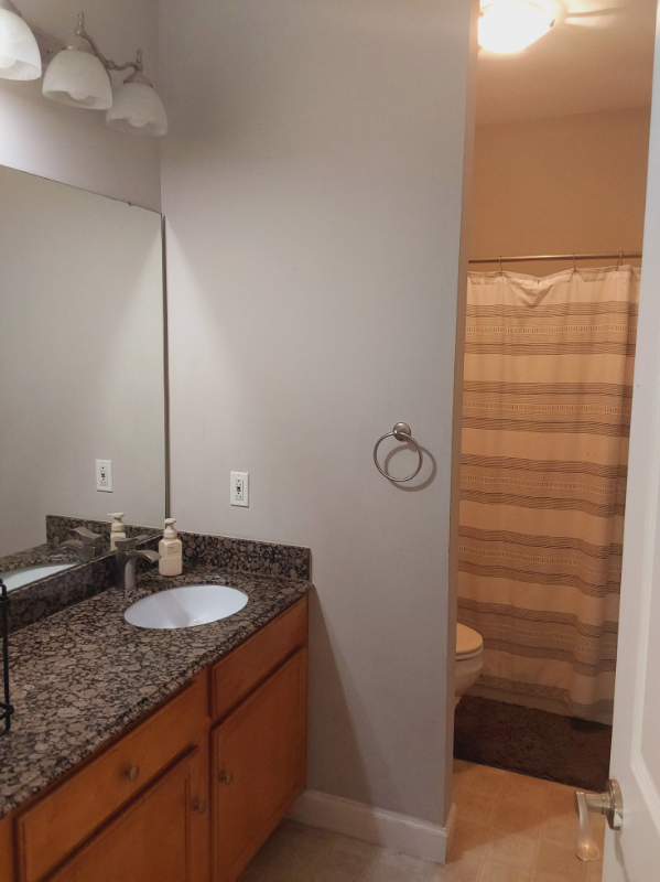 895 Forest Ave #203 - Photo 6 of 6