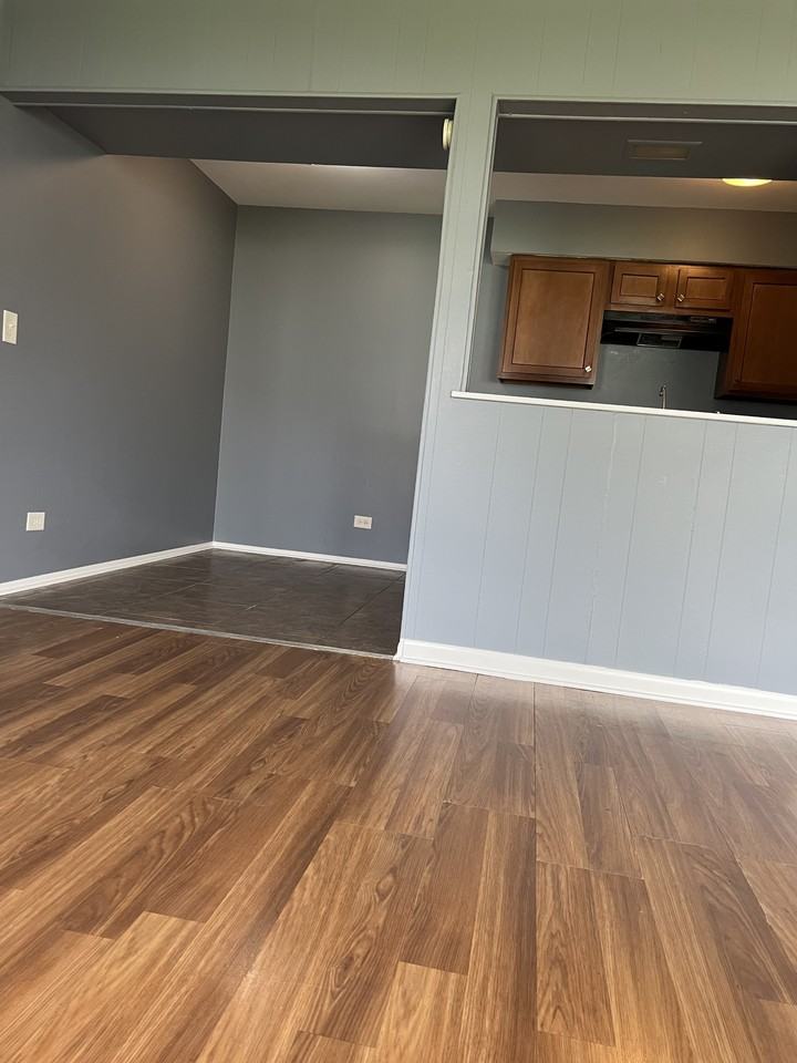185 Rita Ct #B - Photo 2 of 9