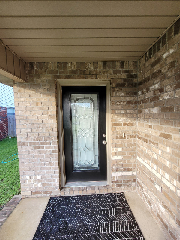 14604 Canal Crossing Blvd - Photo 2 of 8