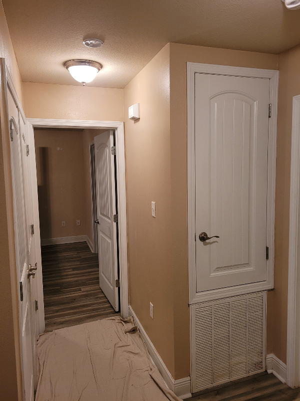 14604 Canal Crossing Blvd - Photo 4 of 8