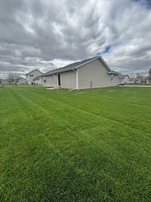 839 Foley Rd - Photo 3 of 10