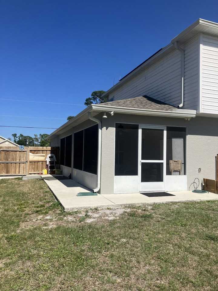 1361 Japan Street - Photo 6 of 24
