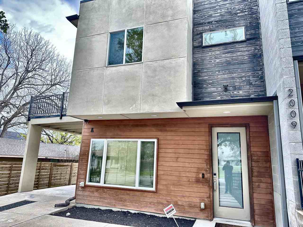 2009 Uphill Ln #A - Photo 2 of 20