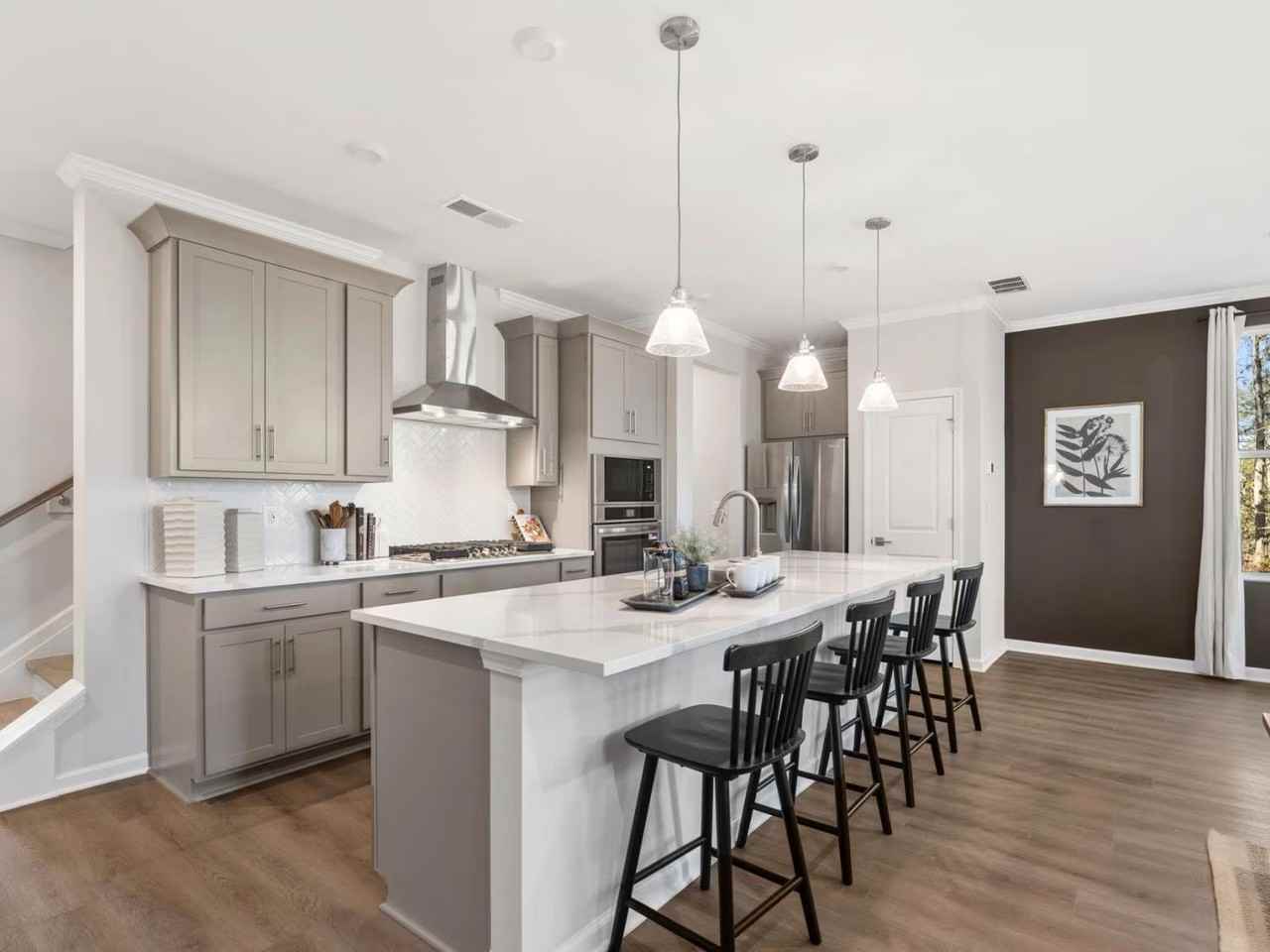 4723 Canary Diamond Ln - Photo 2 of 6