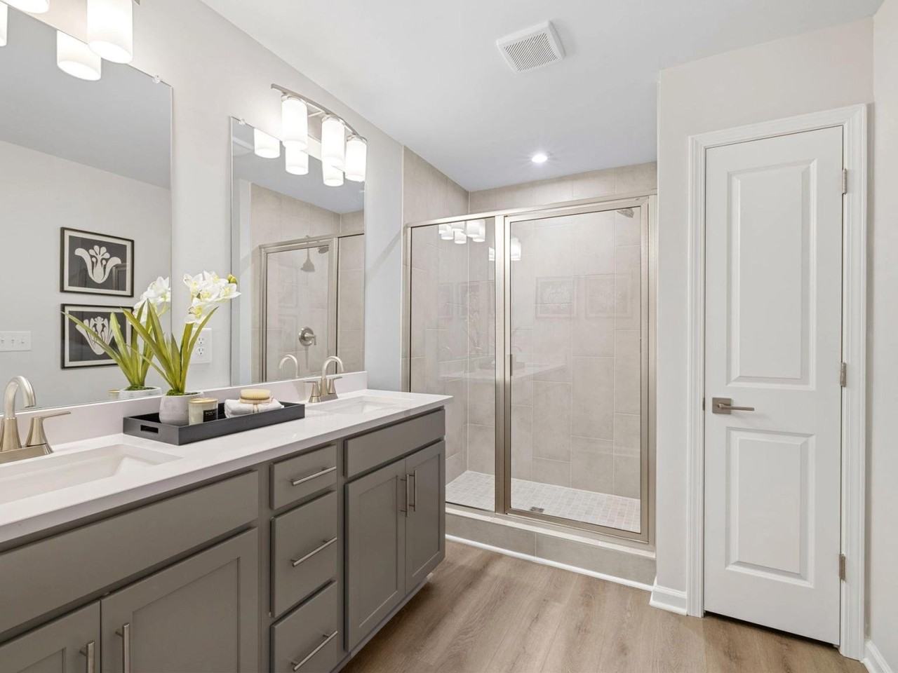 4723 Canary Diamond Ln - Photo 5 of 6