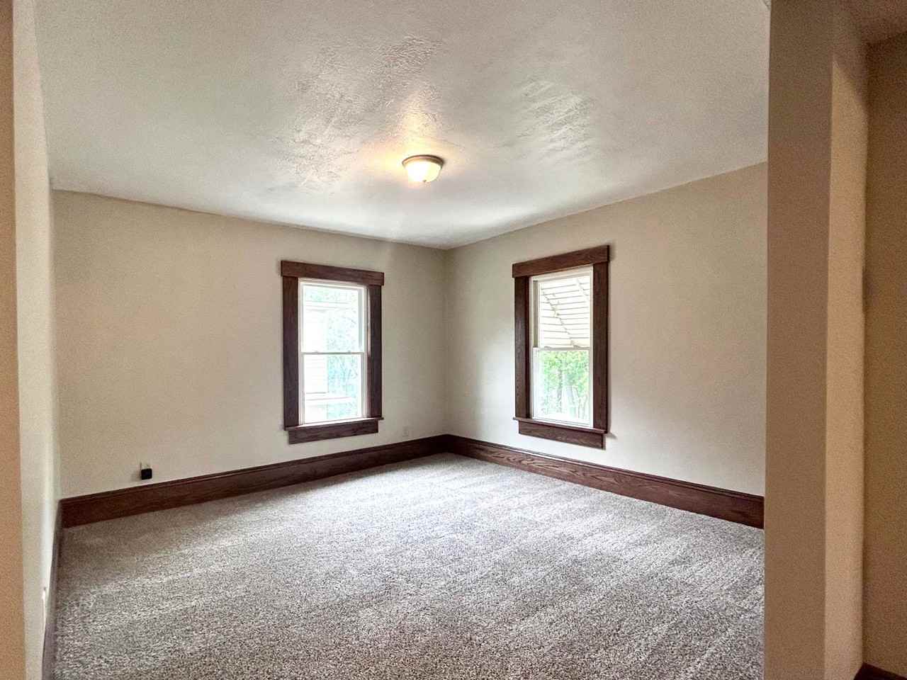 199 Beck Ave #2 - Photo 6 of 13