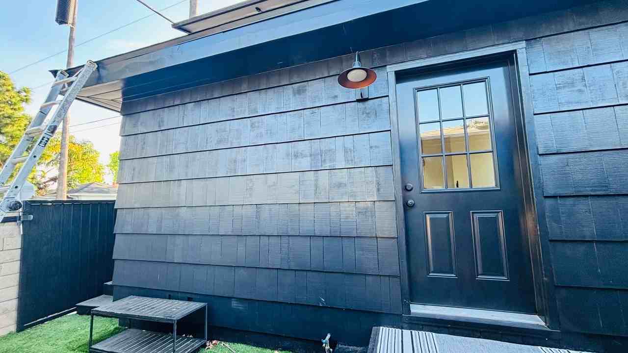 2425 N Bush St #2 - Photo 6 of 17