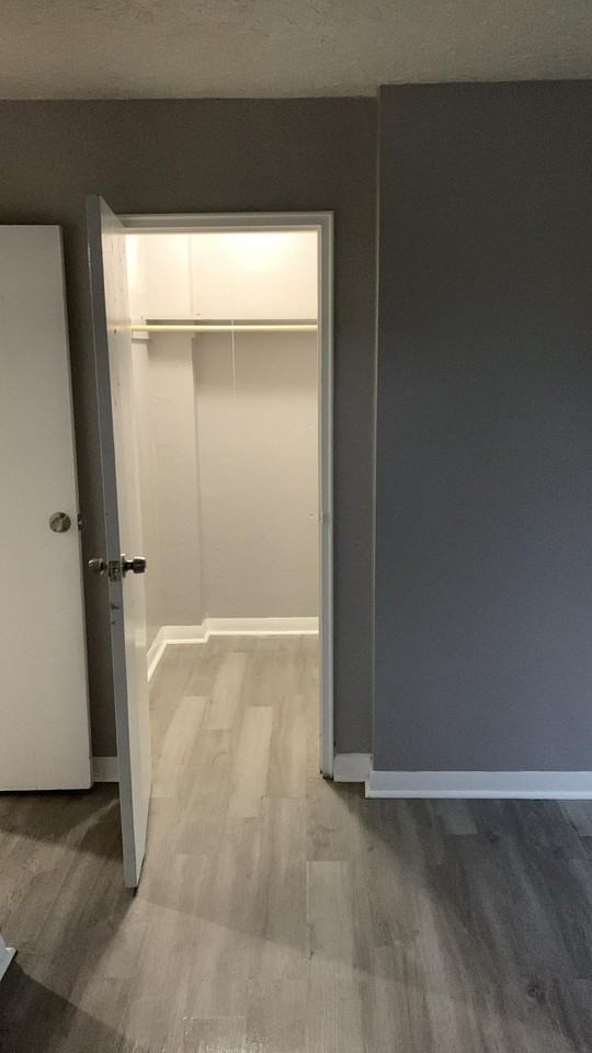 1500 Luxor Rd East Cleveland, Oh 44118, Usa #1508-202 - Photo 3 of 11