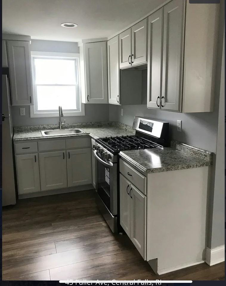 45 Fuller Avenue , Unit 3 - Photo 2 of 11