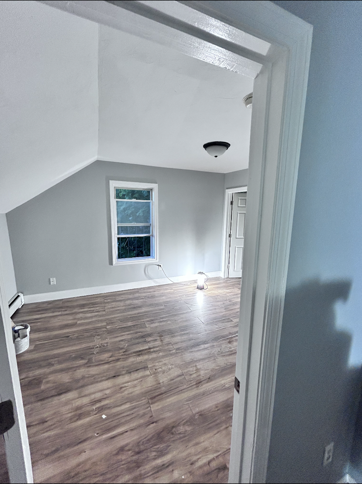 45 Fuller Avenue , Unit 3 - Photo 7 of 11