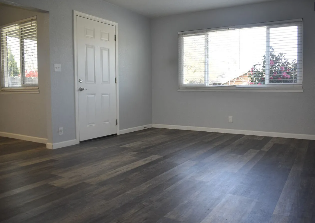 186 Globe Ave, Unit 186 - Photo 2 of 12