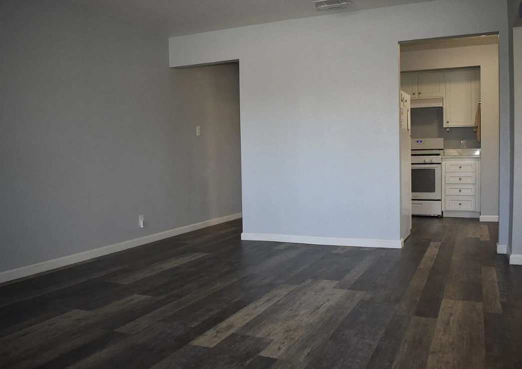 186 Globe Ave, Unit 186 - Photo 3 of 12