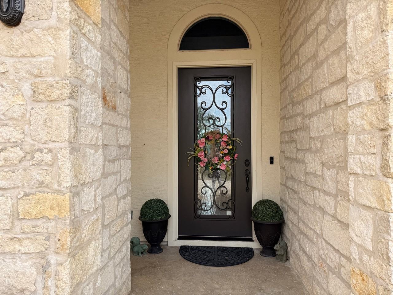 1155 Glenwood Loop - Photo 2 of 50