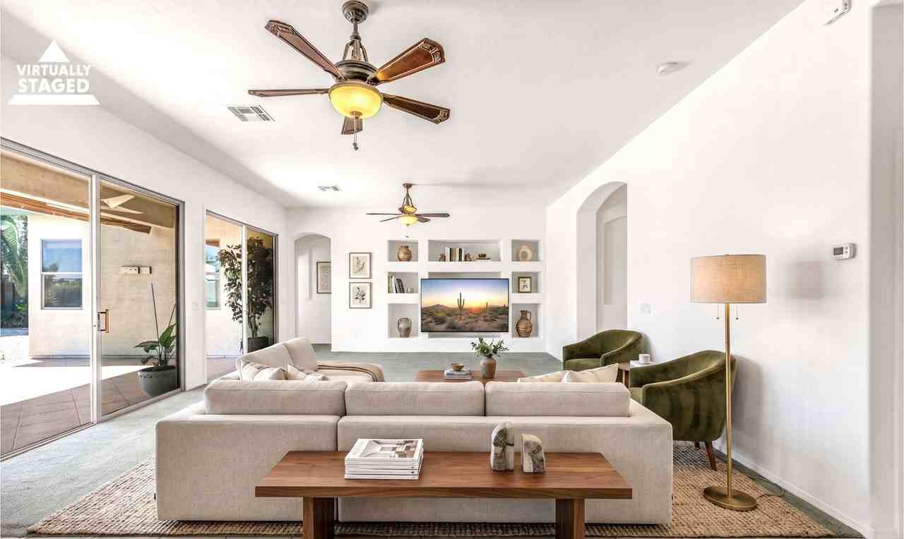 9639 E Lobo Ave - Photo 3 of 36
