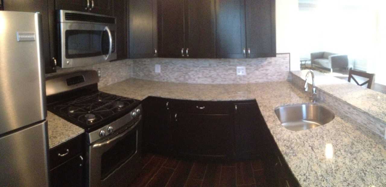 2726 Colfax Ave S #2 - Photo 4 of 18