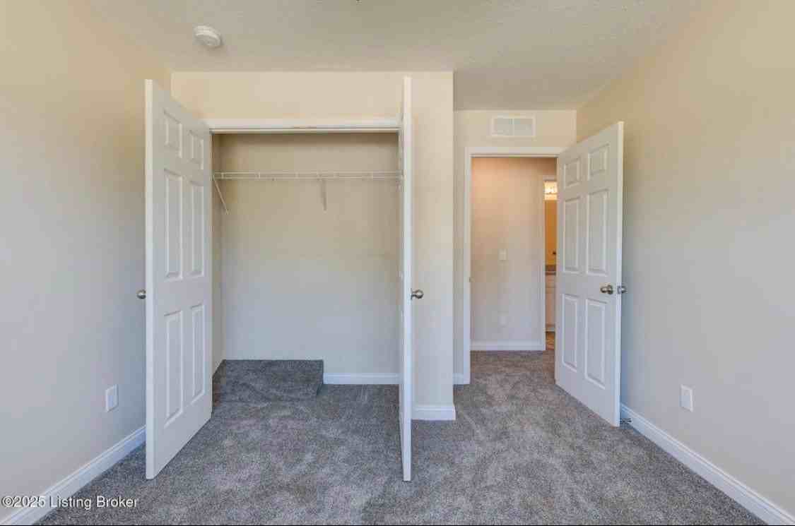 203 Dixon Cir - Photo 7 of 17