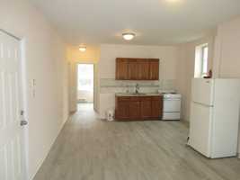 featured image of 76 Champlin Ave #2